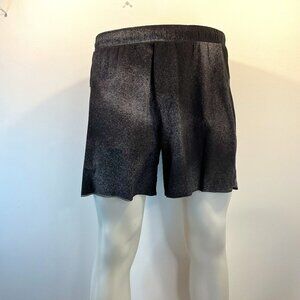 Lululemon Men's Ocean Spray Ice Grey Black Pace Breaker Shorts - Size Medium